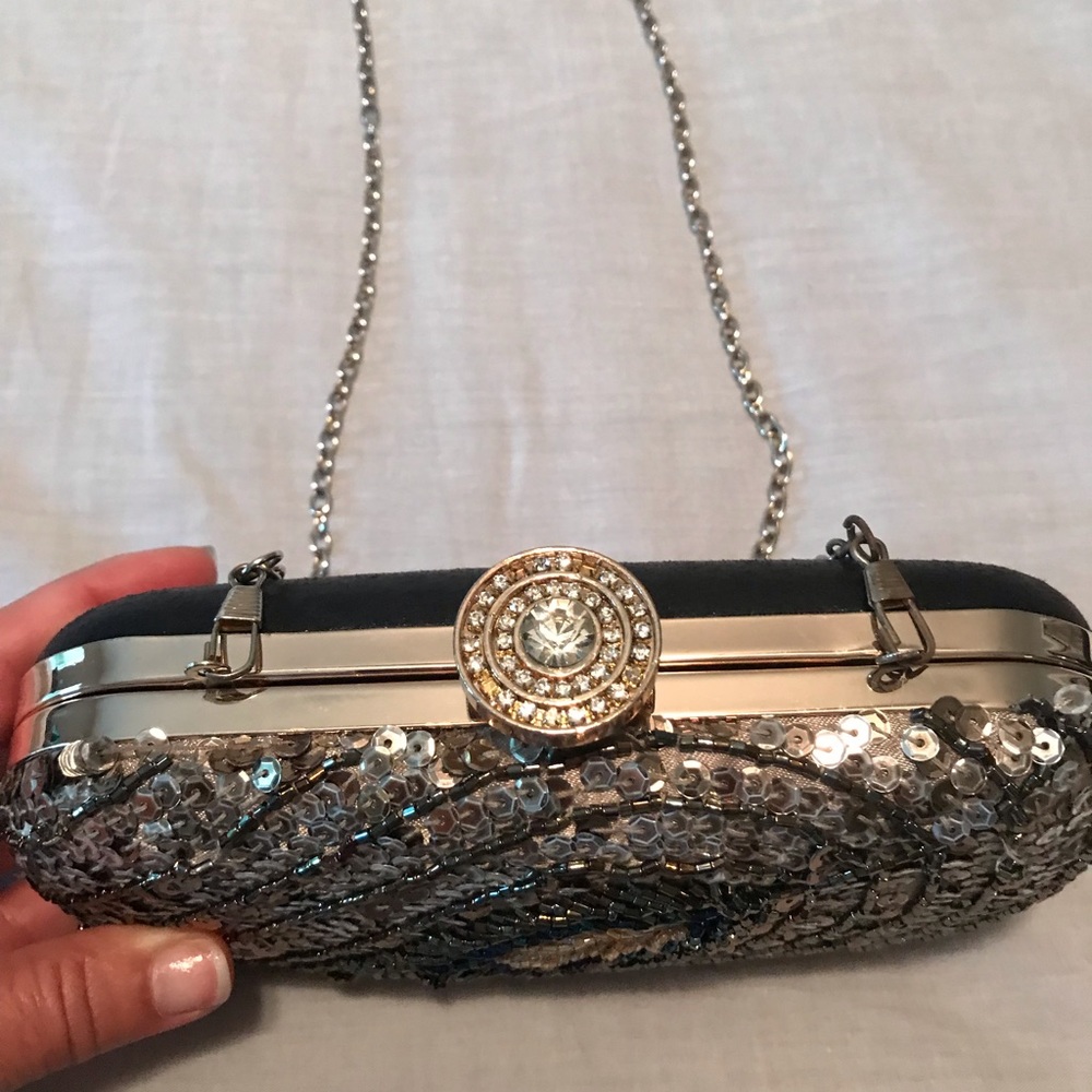 Bebe Clutch - Picture 2 of 5